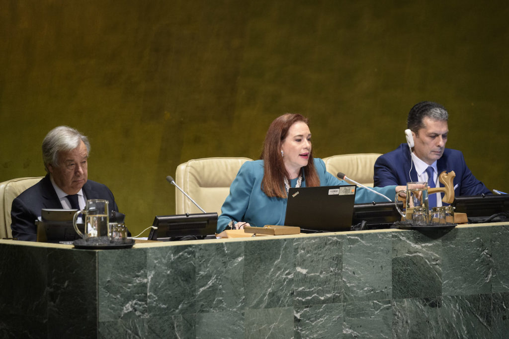YK:n yleiskokouksen puheenjohtaja María Fernanda Espinosa Garcés.